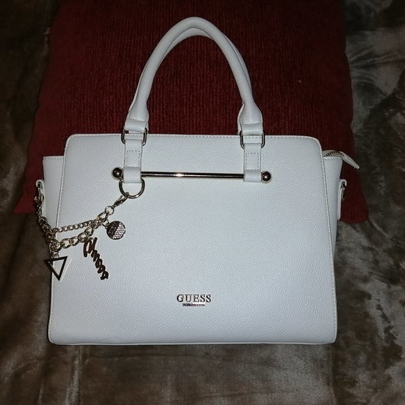 Guess Satchel - Picture 2 of 7